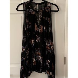NWT Free People Sleeveless Tree Swing Top Size XS